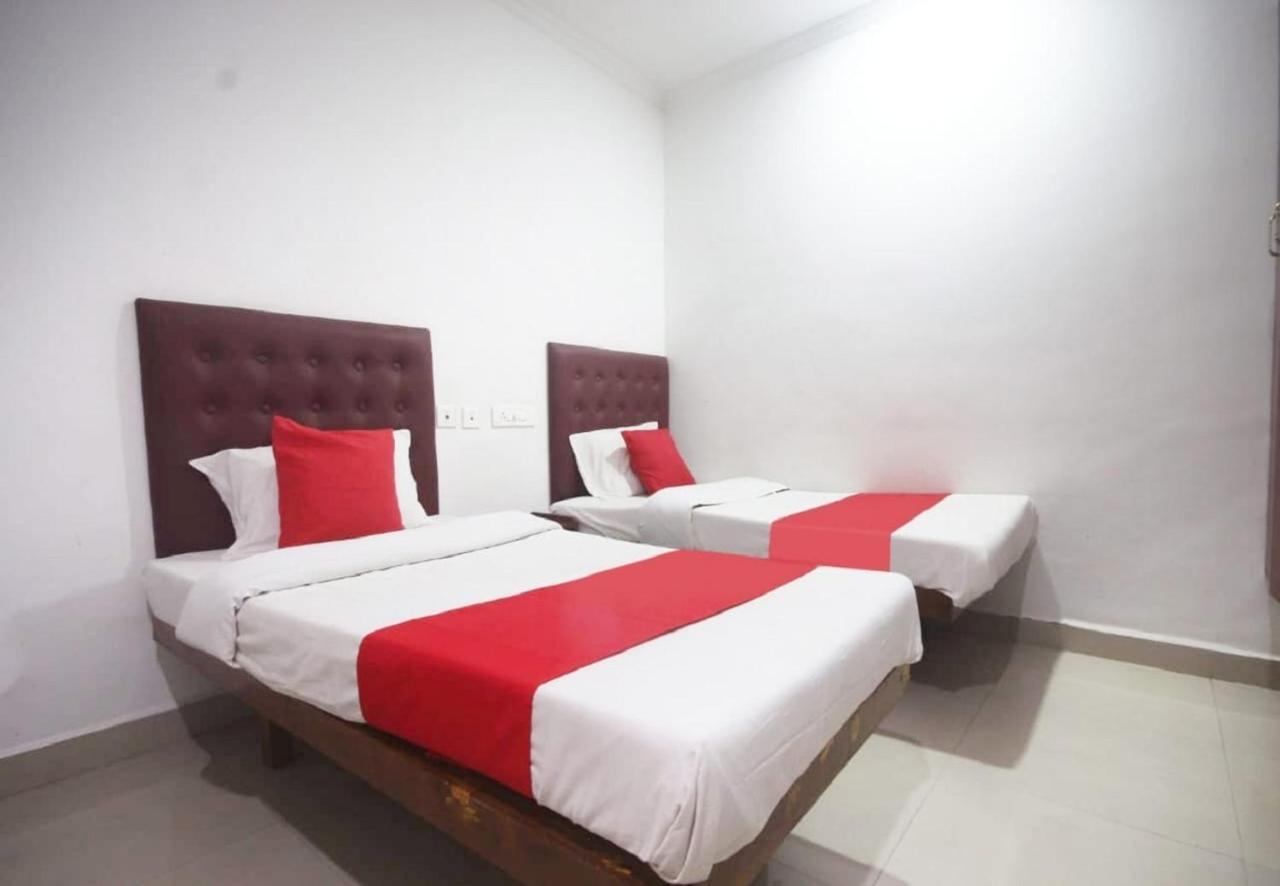 Hotel Jayaram Чідамбарам Екстер'єр фото