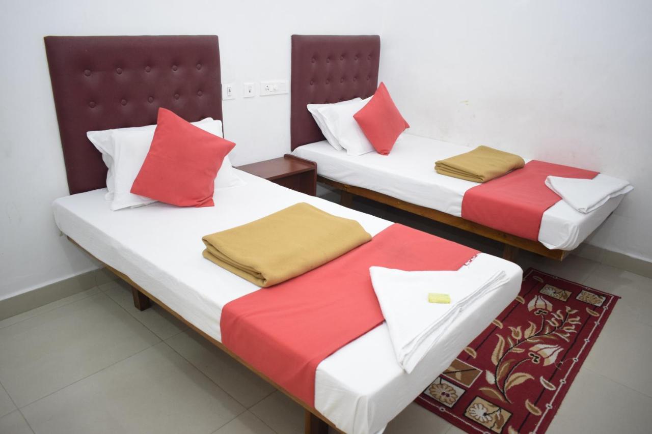 Hotel Jayaram Чідамбарам Екстер'єр фото